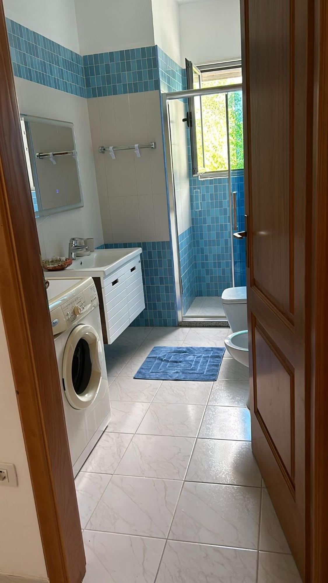 Appartamento Laura Con Vista Lungomare Vlorë 외부 사진